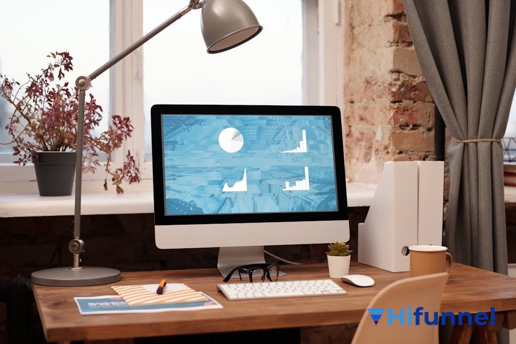 chiến lược bán file SVG qua mạng xã hội và email marketing