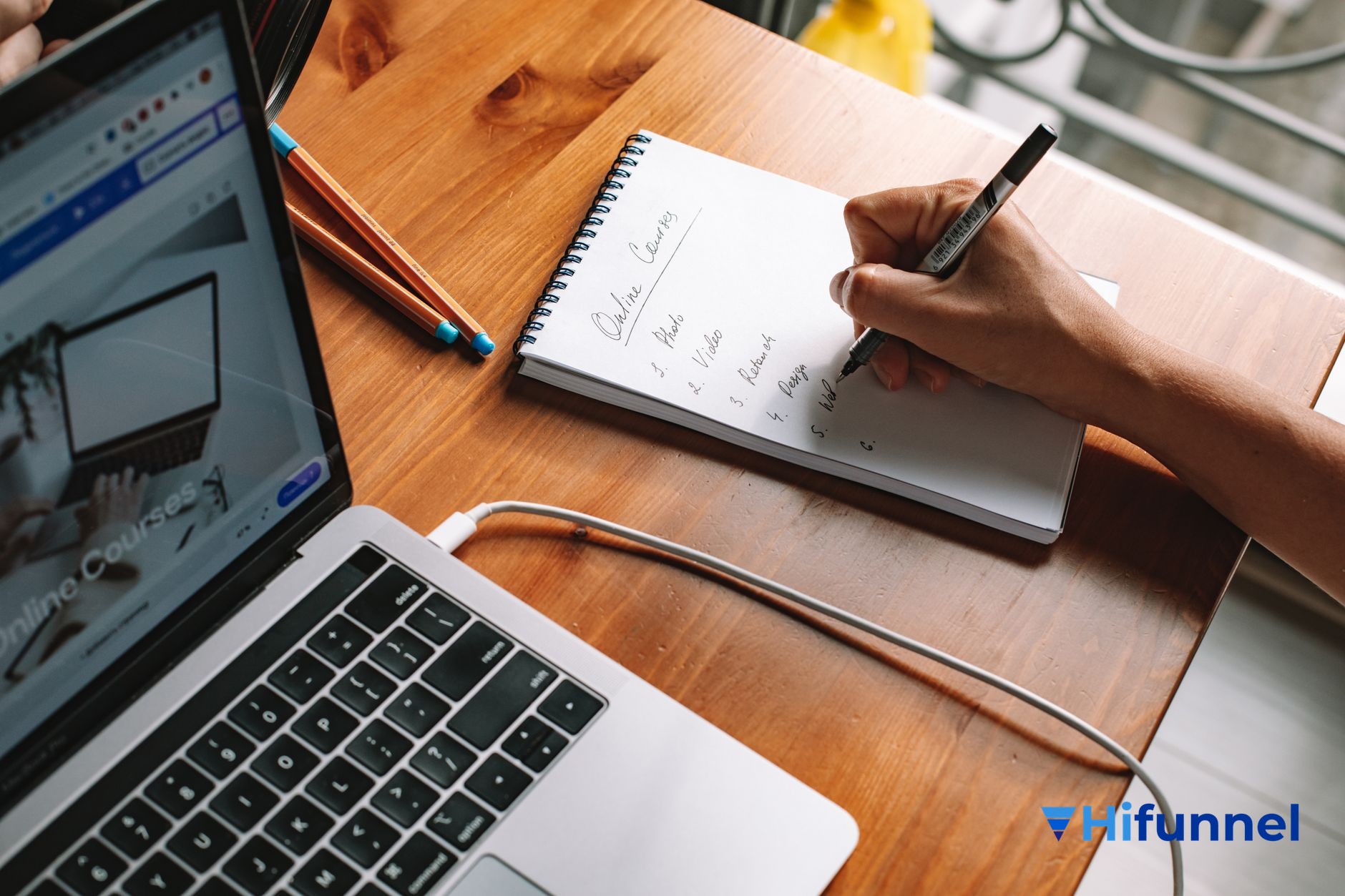 Bán khóa học online - Thiết kế lộ trình học tập tối ưu hóa tỷ lệ hoàn thành
