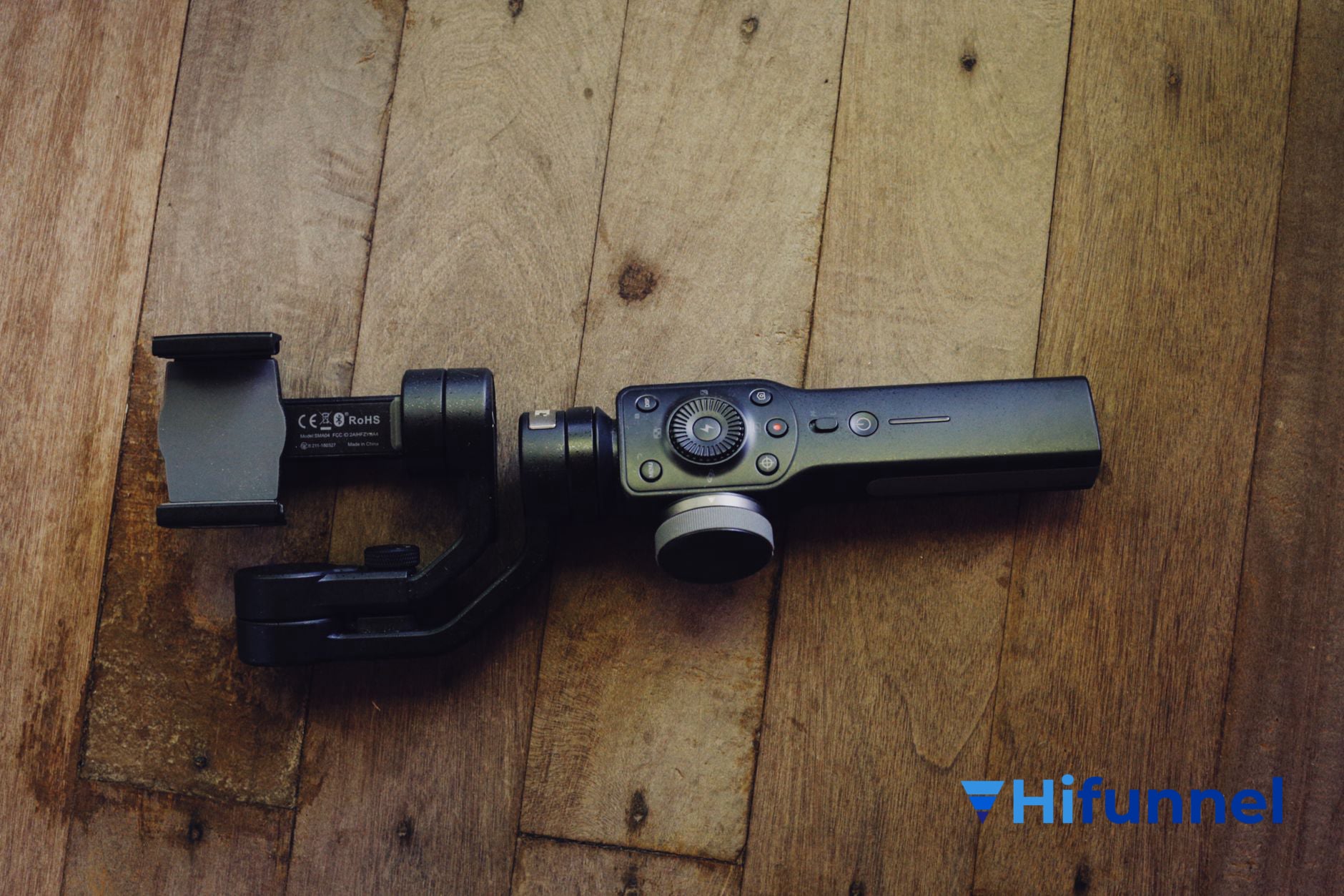 quay video stock b-roll bằng thiết bị máy ảnh và gimbal chuyên nghiệp