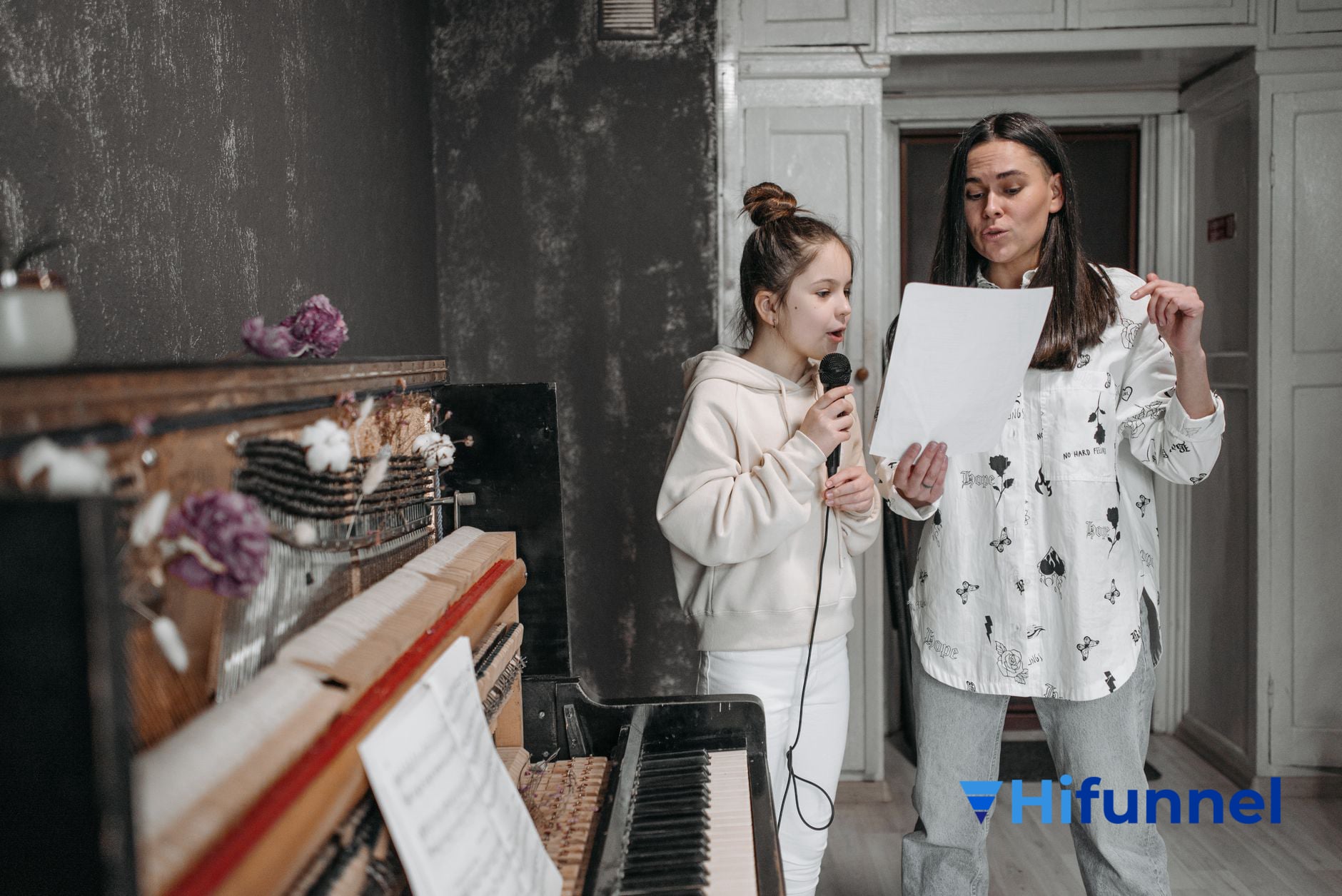 dụng cụ dạy học online cho giáo viên nhạc mỹ thuật - thiết bị dạy nhạc online chất lượng cao