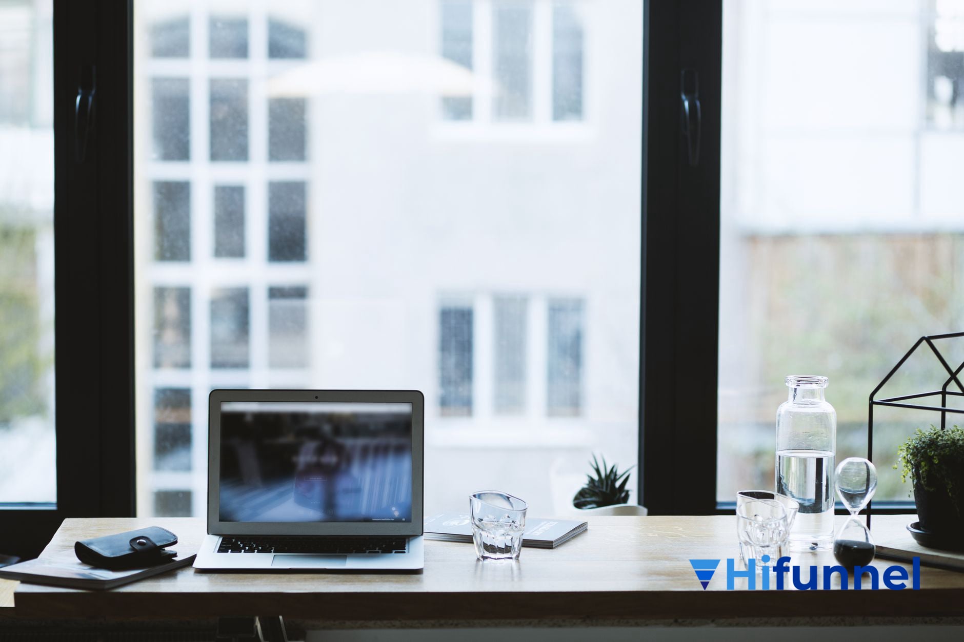 dụng cụ dạy học online - lựa chọn thiết bị dạy học theo mức ngân sách phù hợp