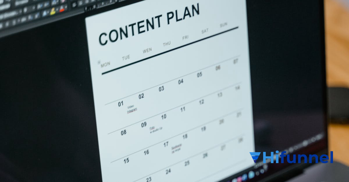creator lên chiến lược kênh truyền thông và lịch nội dung