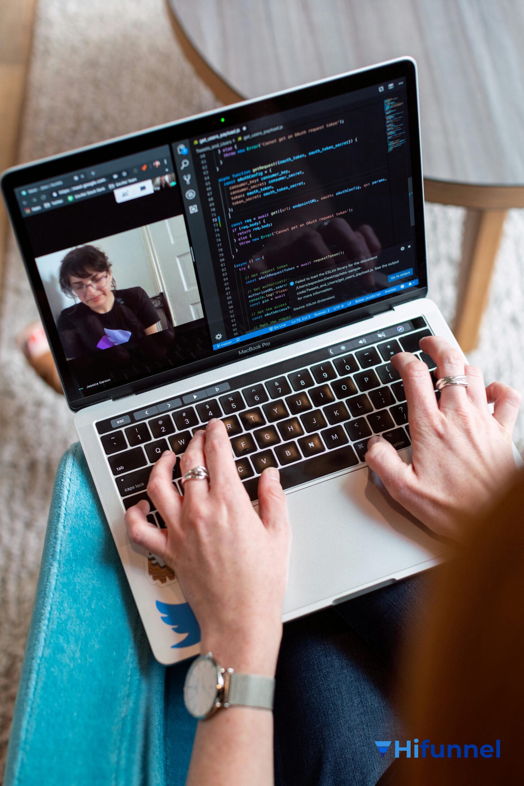 so sánh LMS mã nguồn mở và thương mại - tốc độ triển khai cho giảng viên online
