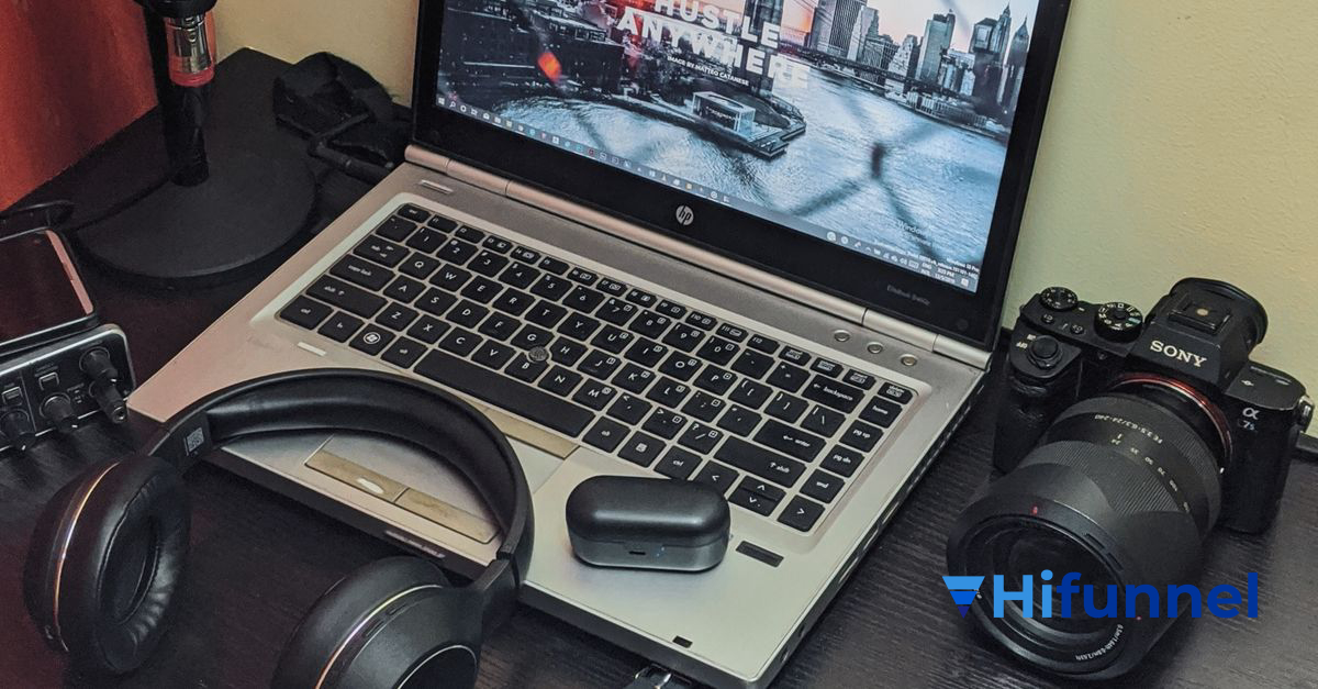 kiểu người chia sẻ đam mê tự học và dạy học online từ home studio