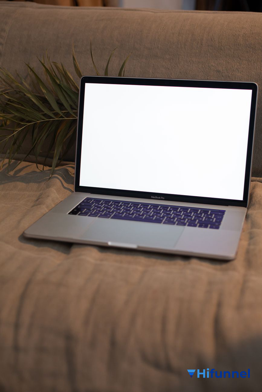 thiết kế bố cục nội dung cuốn ebook chuyên nghiệp trên Canva